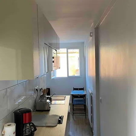 With Near Tour Eiffel *